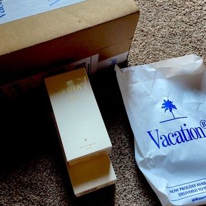 Sold - listing has duplicated and won’t change